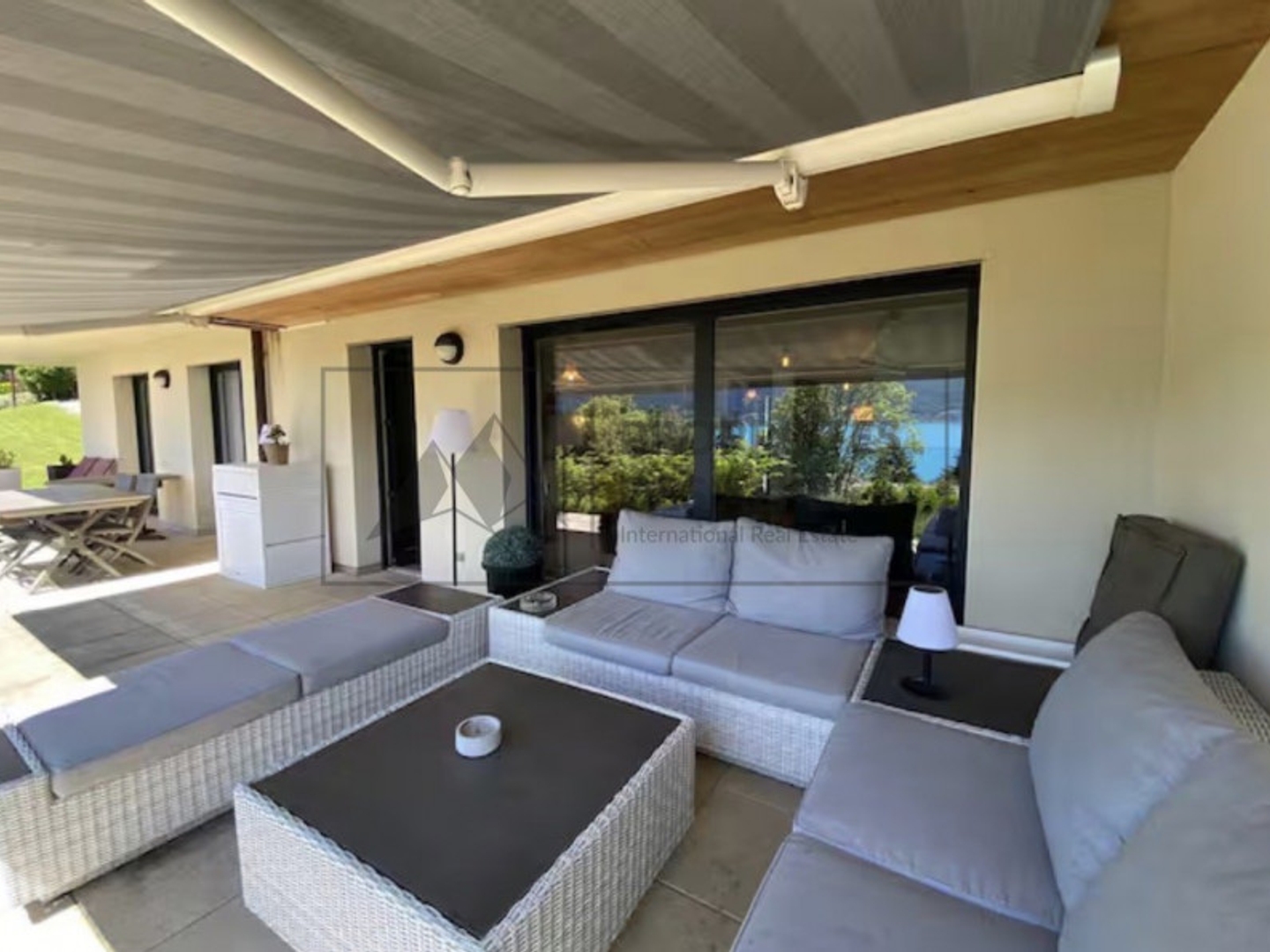 Appartement à vendre - 3 pièces - 80m2 - Veyrier-Du-Lac (74290)