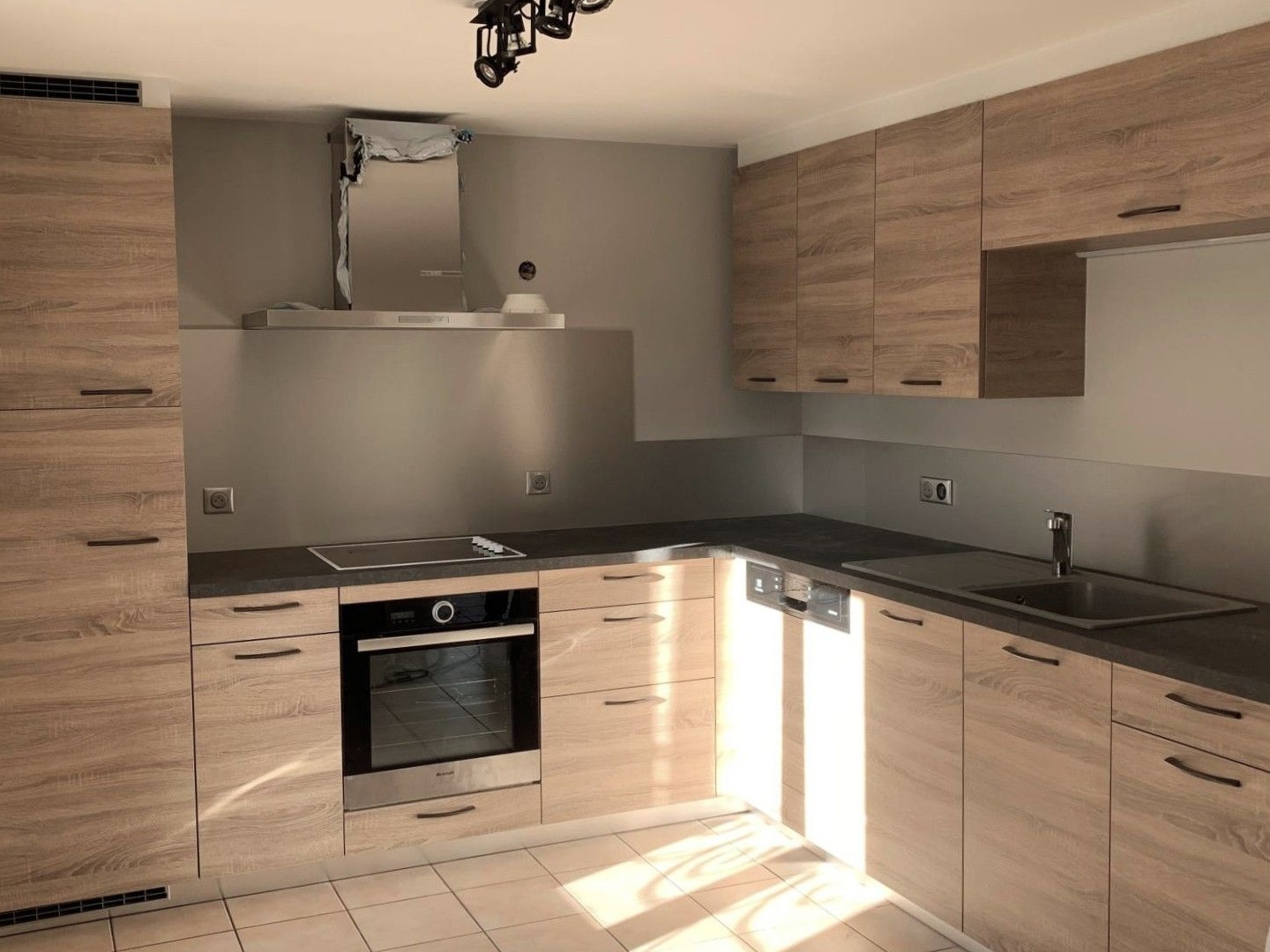 Immeuble à vendre - 380m2 - Villers-Le-Lac (25130)