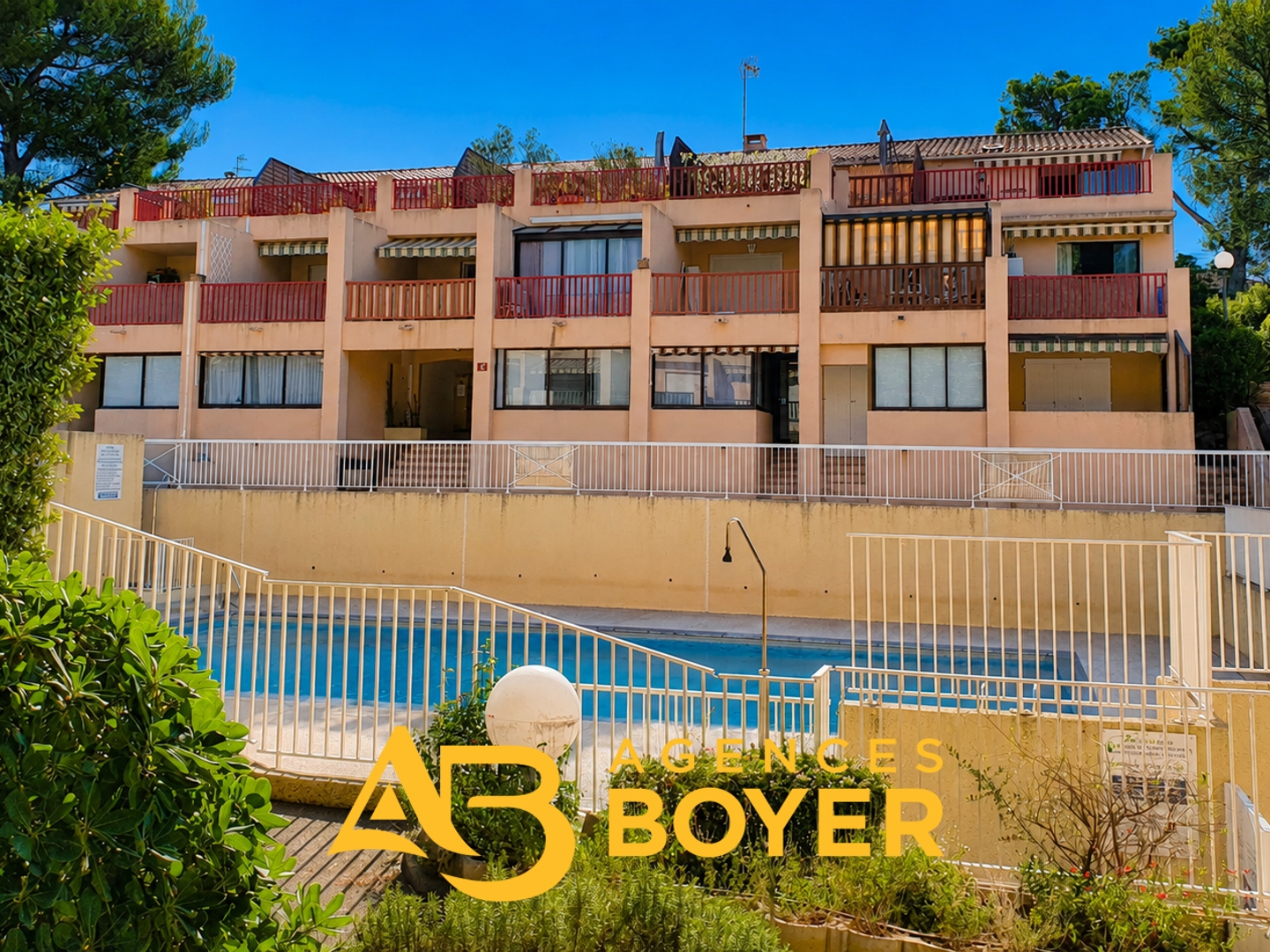 Appartement à vendre - 1 pièce - 19m2 - Bandol (83150)