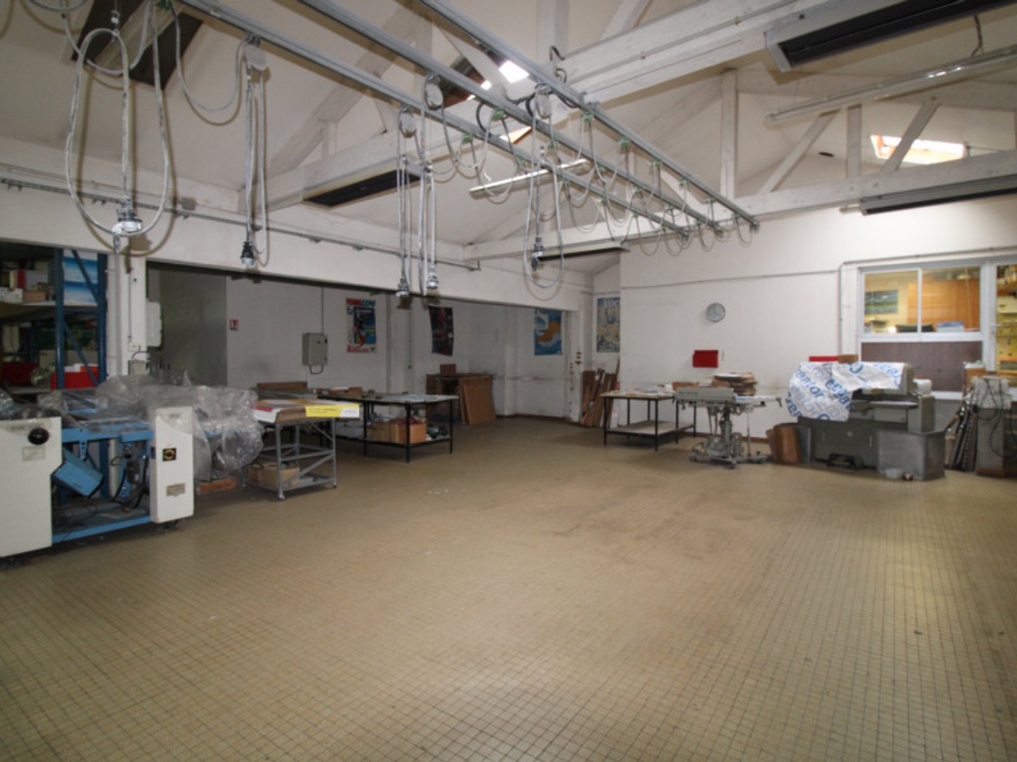 Locaux à vendre - 1474m2 - Bonnières-Sur-Seine (78270)