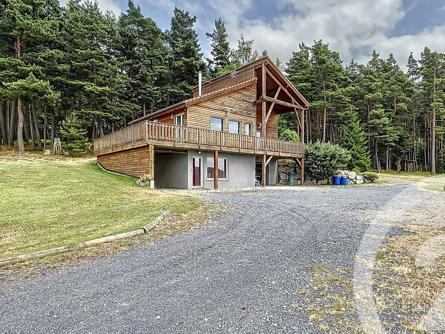 Maison 5 pièces 205 m²