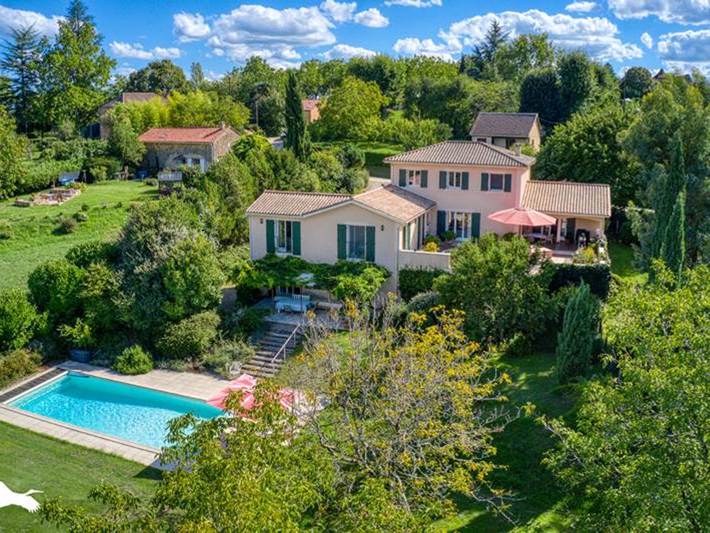 Maison 5 pièces 235 m²