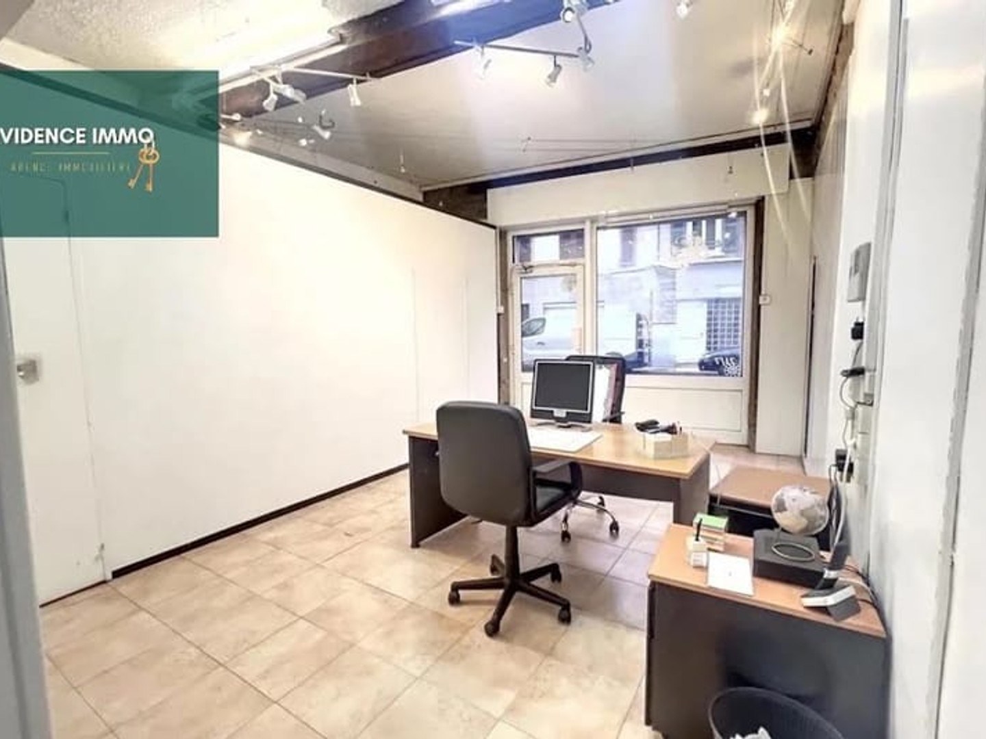 Local 1 pièce 41 m²