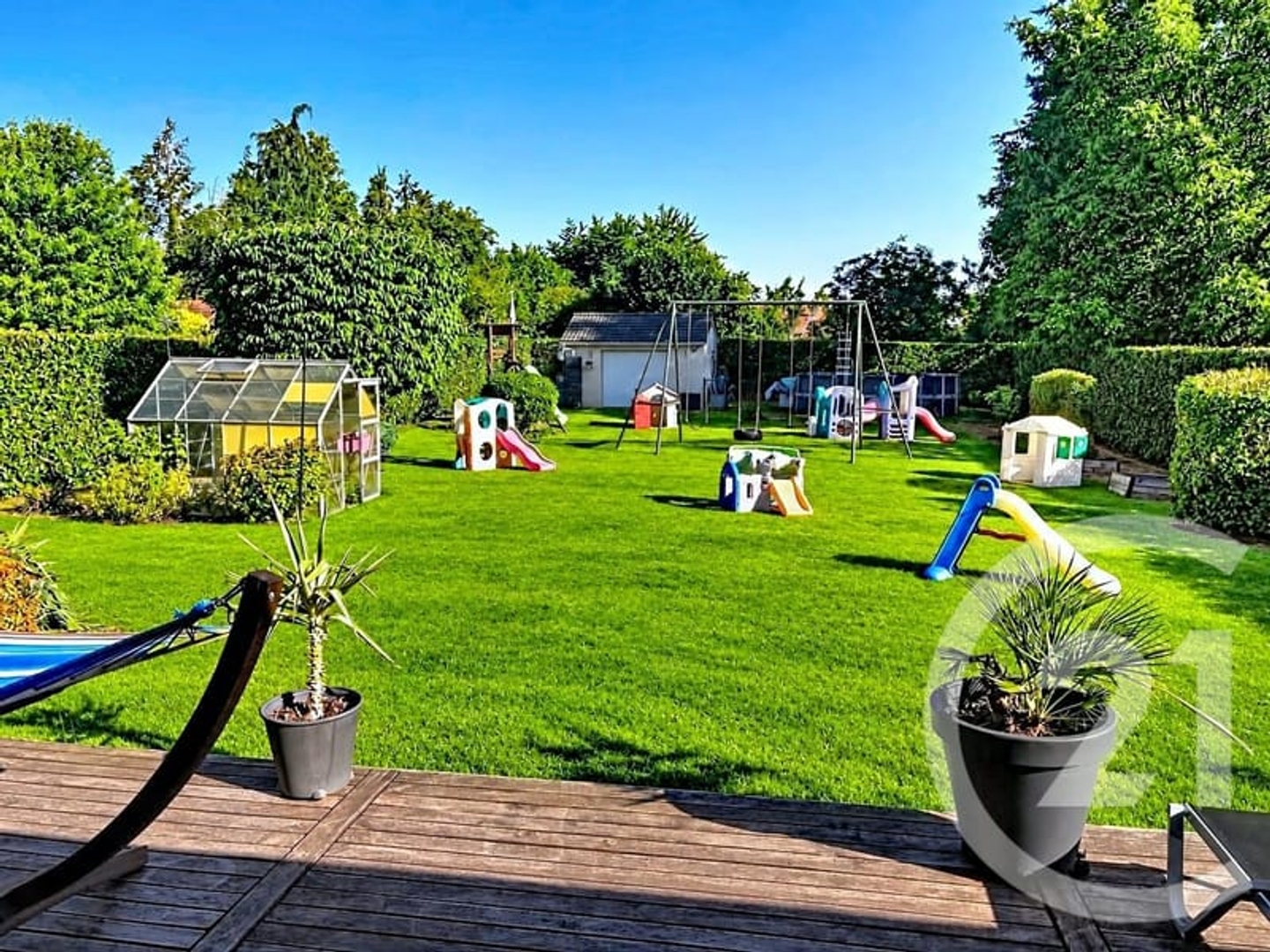 Maison 7 pièces 218 m²