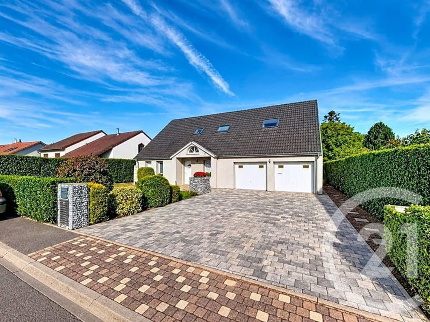 Maison à vendre - 7 pièces - 218m2 - Pommérieux (57420)