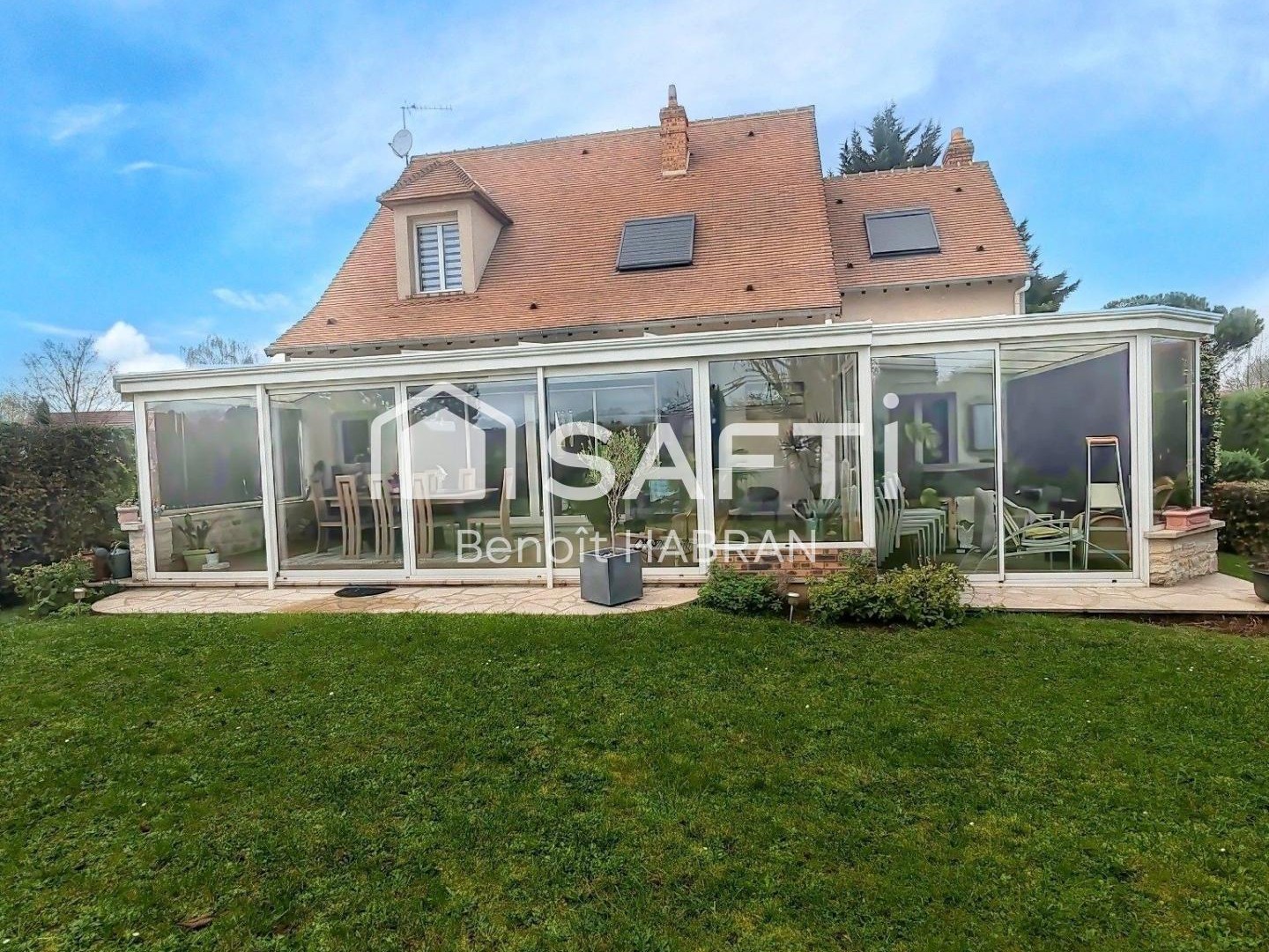 MAISON DE 190M2, 6pieces, 4 chambres,3860M2terrain
