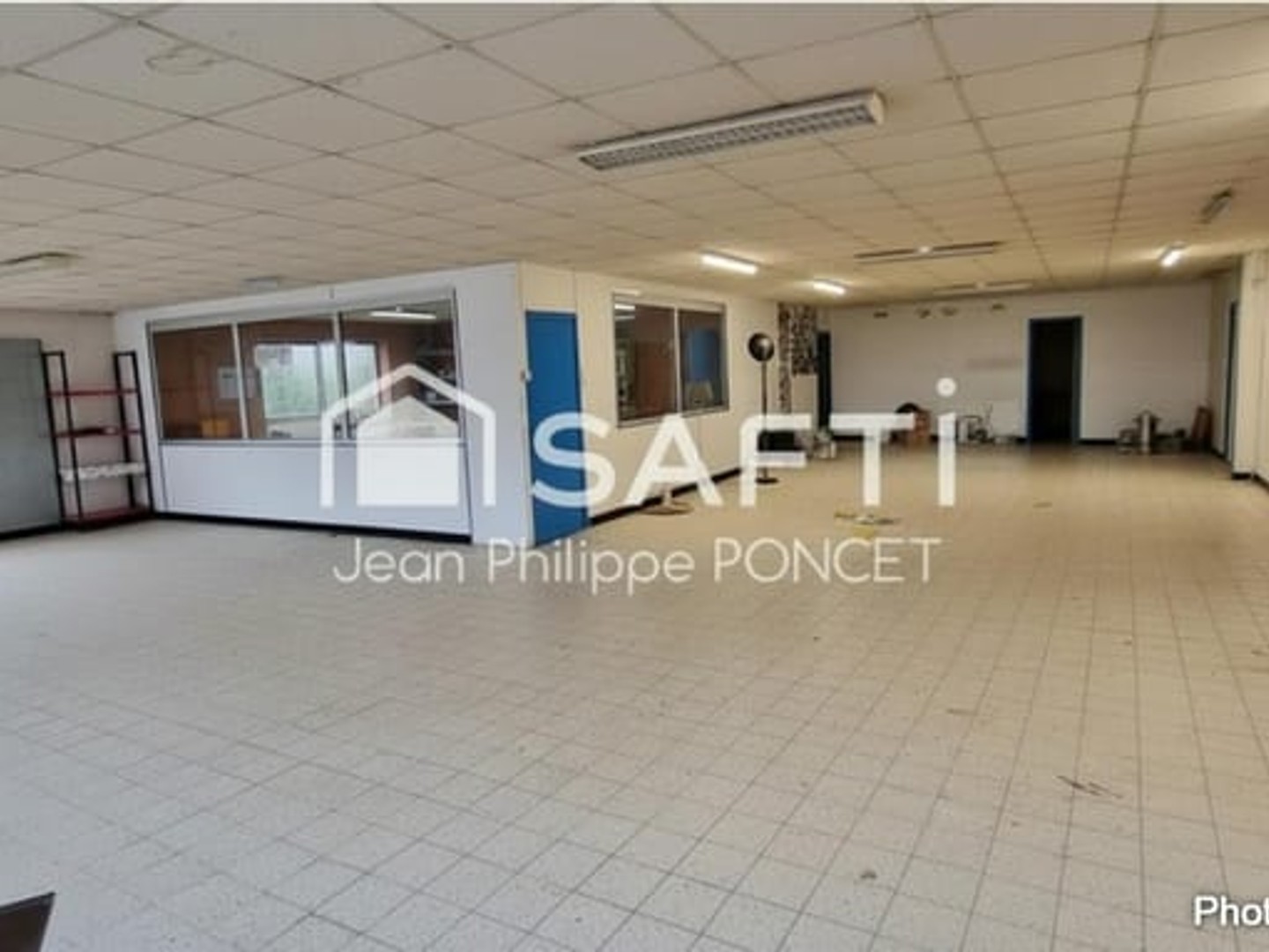 Bureaux 4 pièces 217 m²