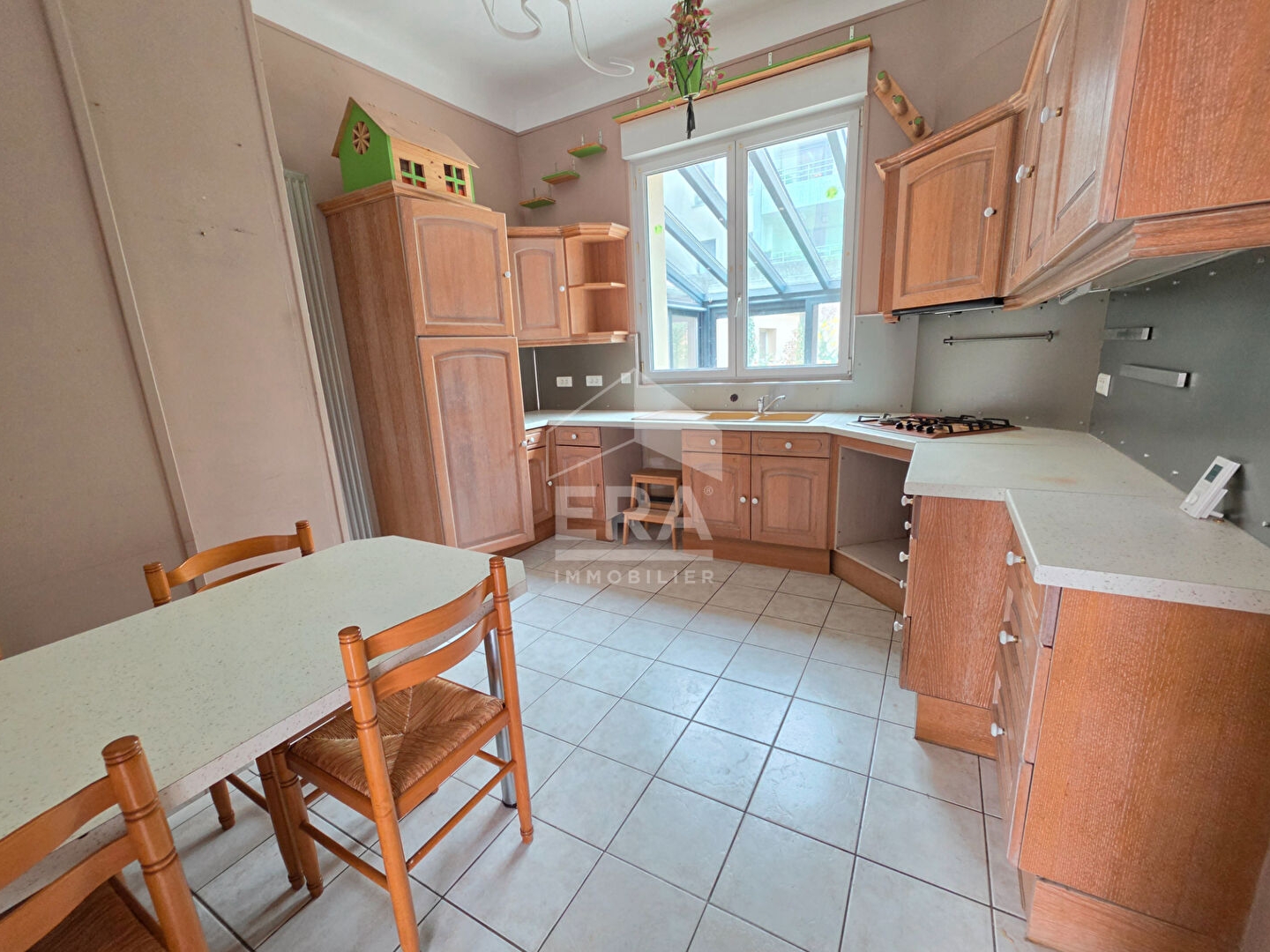 Maison à vendre - 9 pièces - 211m2 - Saint-Quentin (02100)