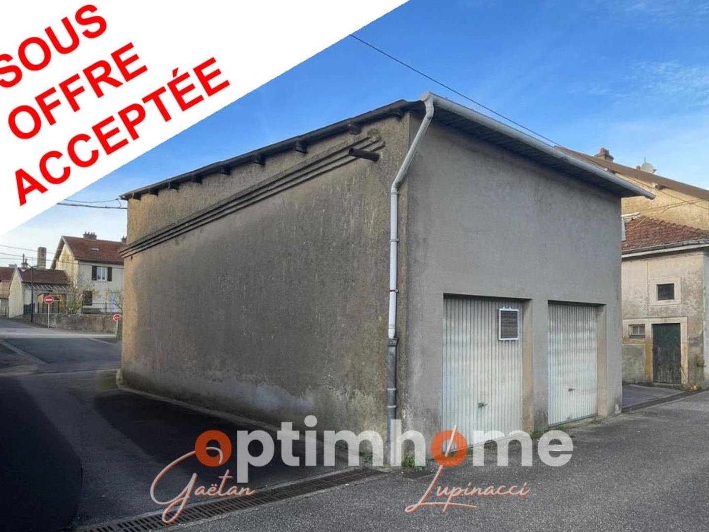 Ensemble de 4 garages - idéal investisseur - Joeuf(54)