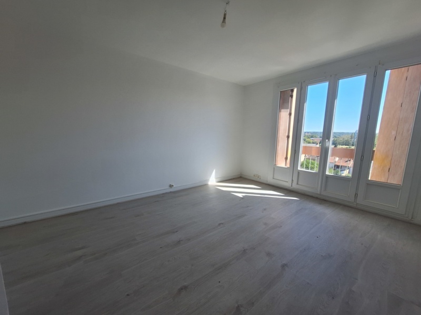 Appartement à vendre - 3 pièces - 65m2 - Montluçon (03100)