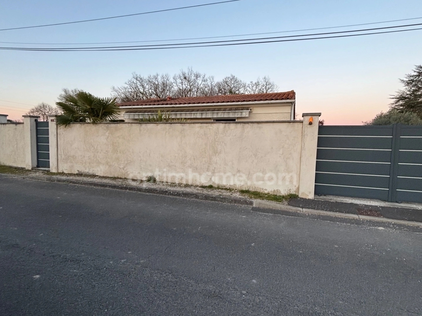 Maison à vendre - 3 pièces - 72m2 - Roullet-Saint-Est... (16440)