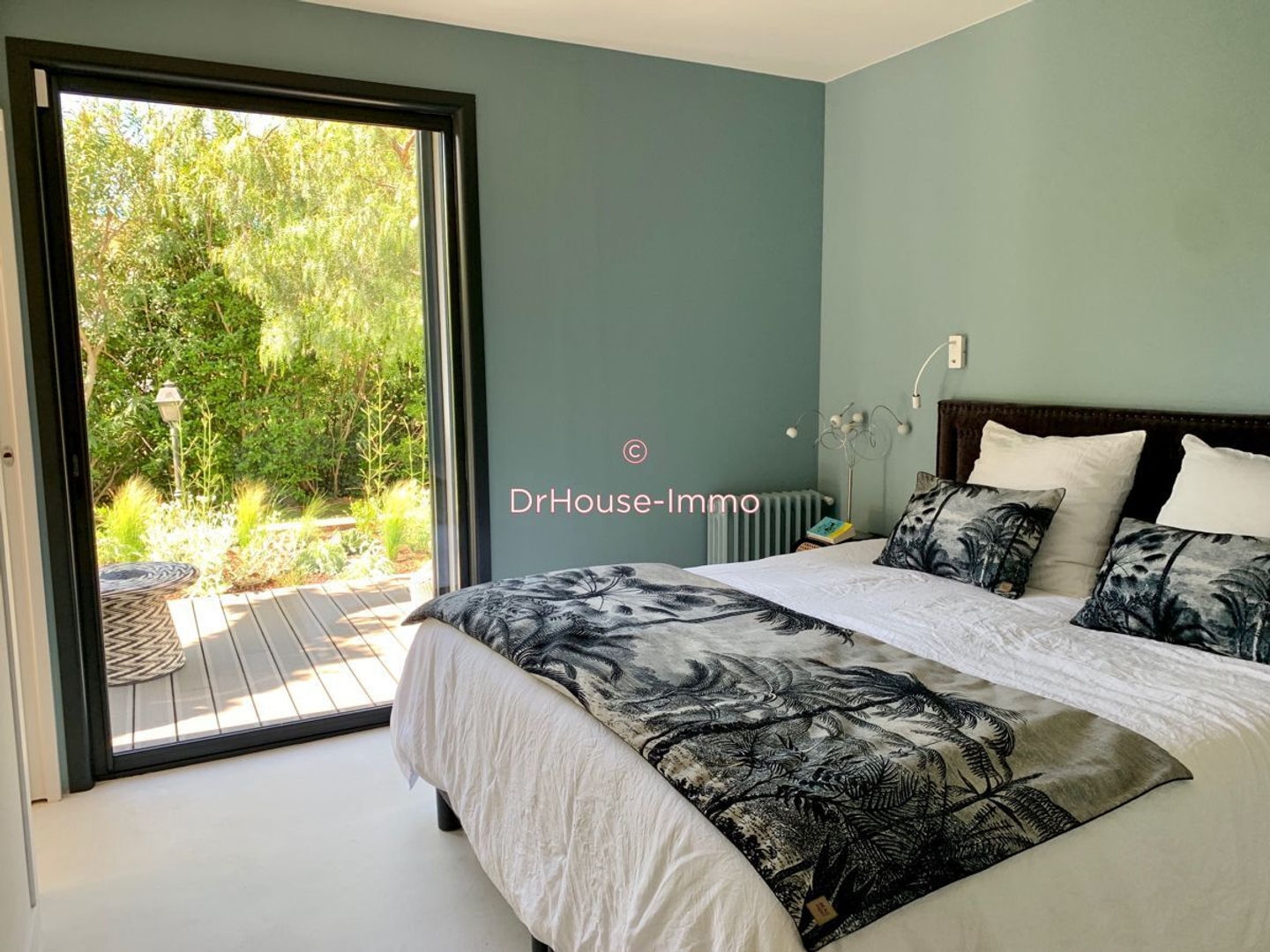 Appartement à vendre - 2 pièces - 50m2 - Issy-Les-Moulineaux (92130)
