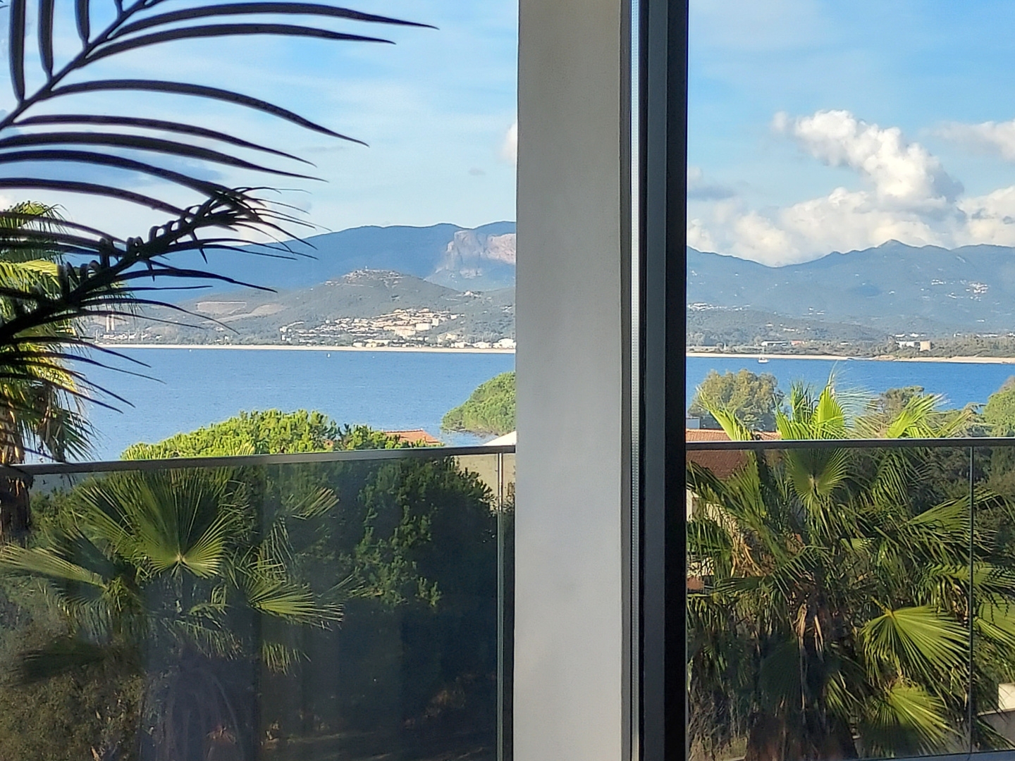 Porticcio magnifique T4 dernier étage vue mer vaste terrasse