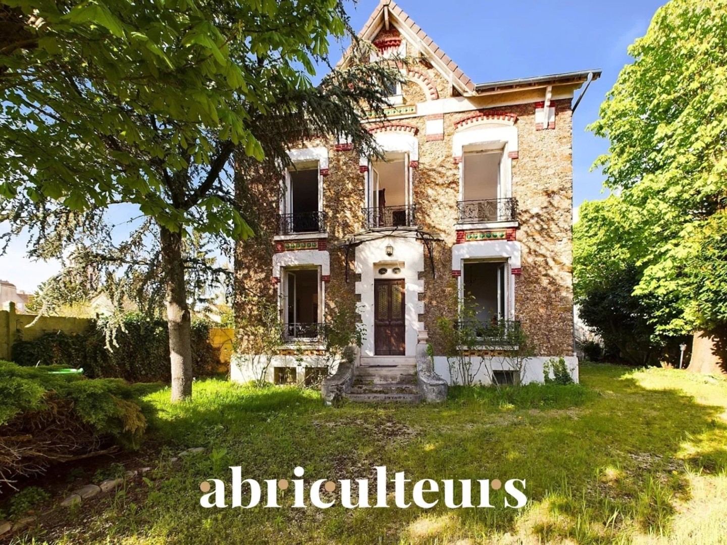 BELLE MAISON BOURGEOISE SUR TERRAIN DE 930 M2 - WISSOUS