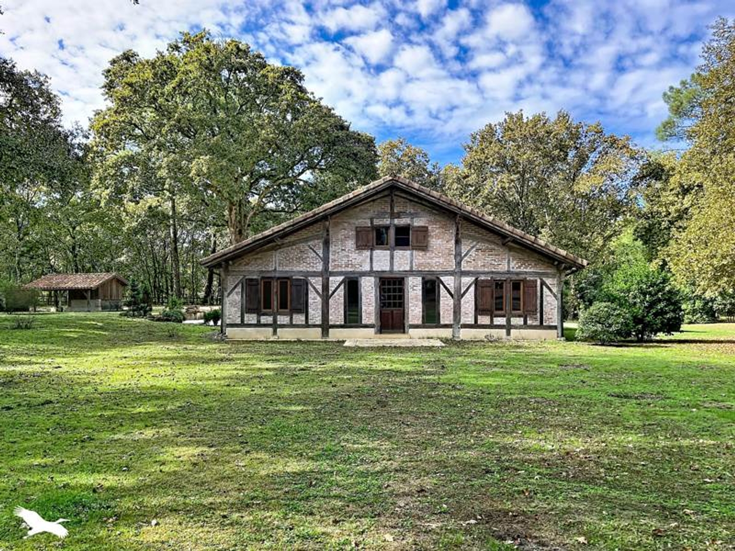 Maison 5 pièces 320 m²