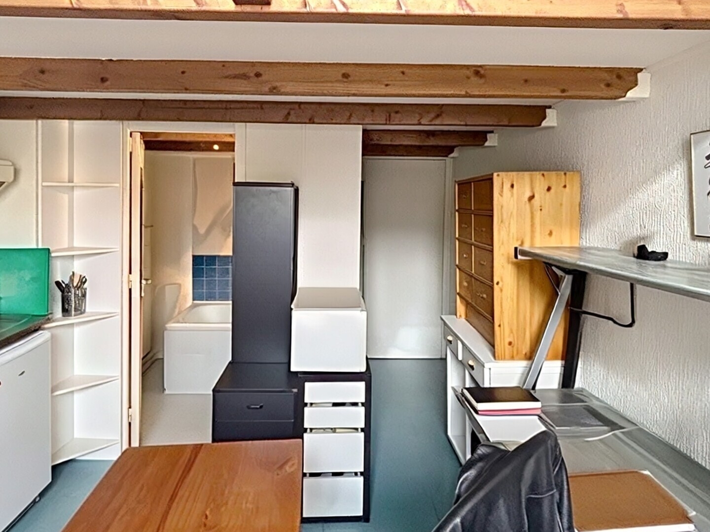 Appartement à vendre - 1 pièce - 16m2 - Aix-En-Provence (13100)