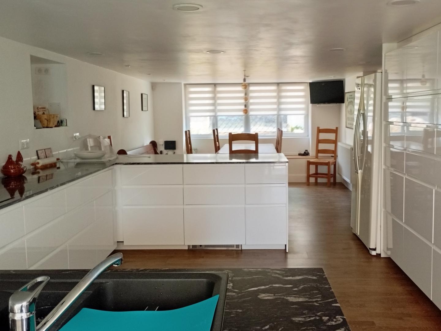 Maison à vendre - 8 pièces - 195m2 - Montmorillon (86500)