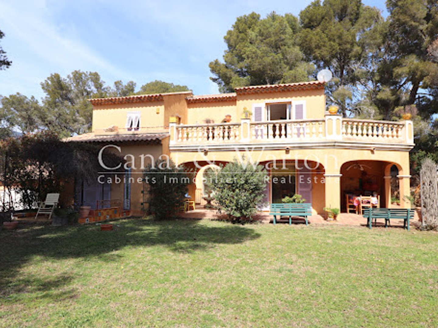 Villa 5 pièces 184 m²