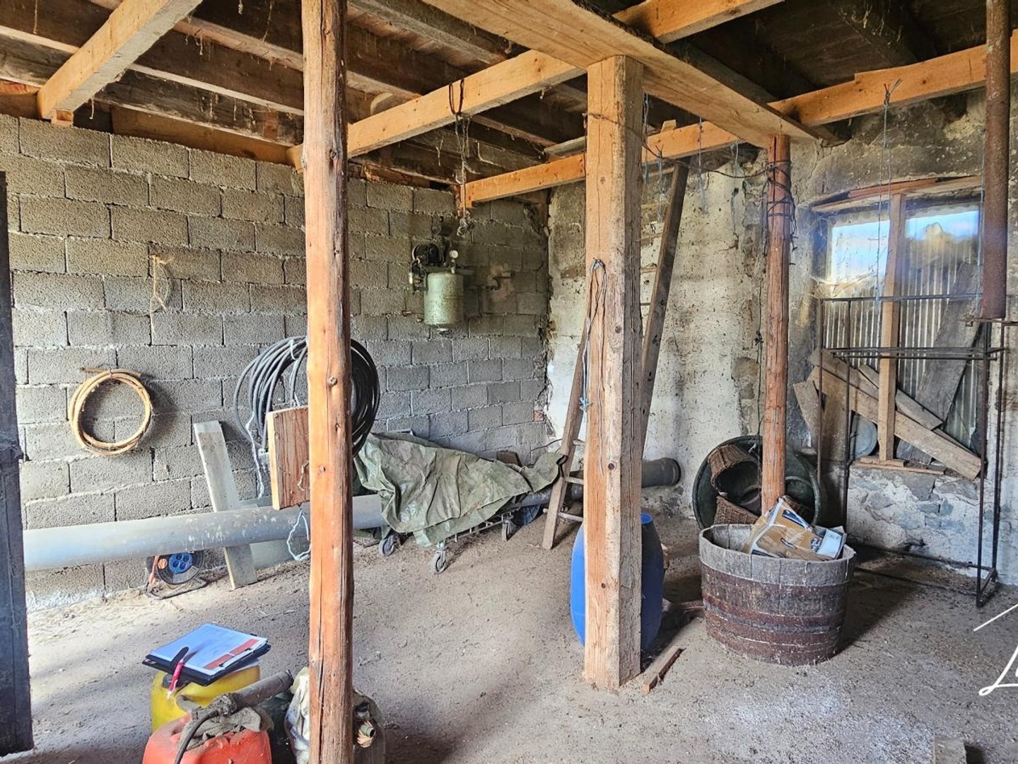 Immeuble à vendre - 6 pièces - 120m2 - Brenat (63500)