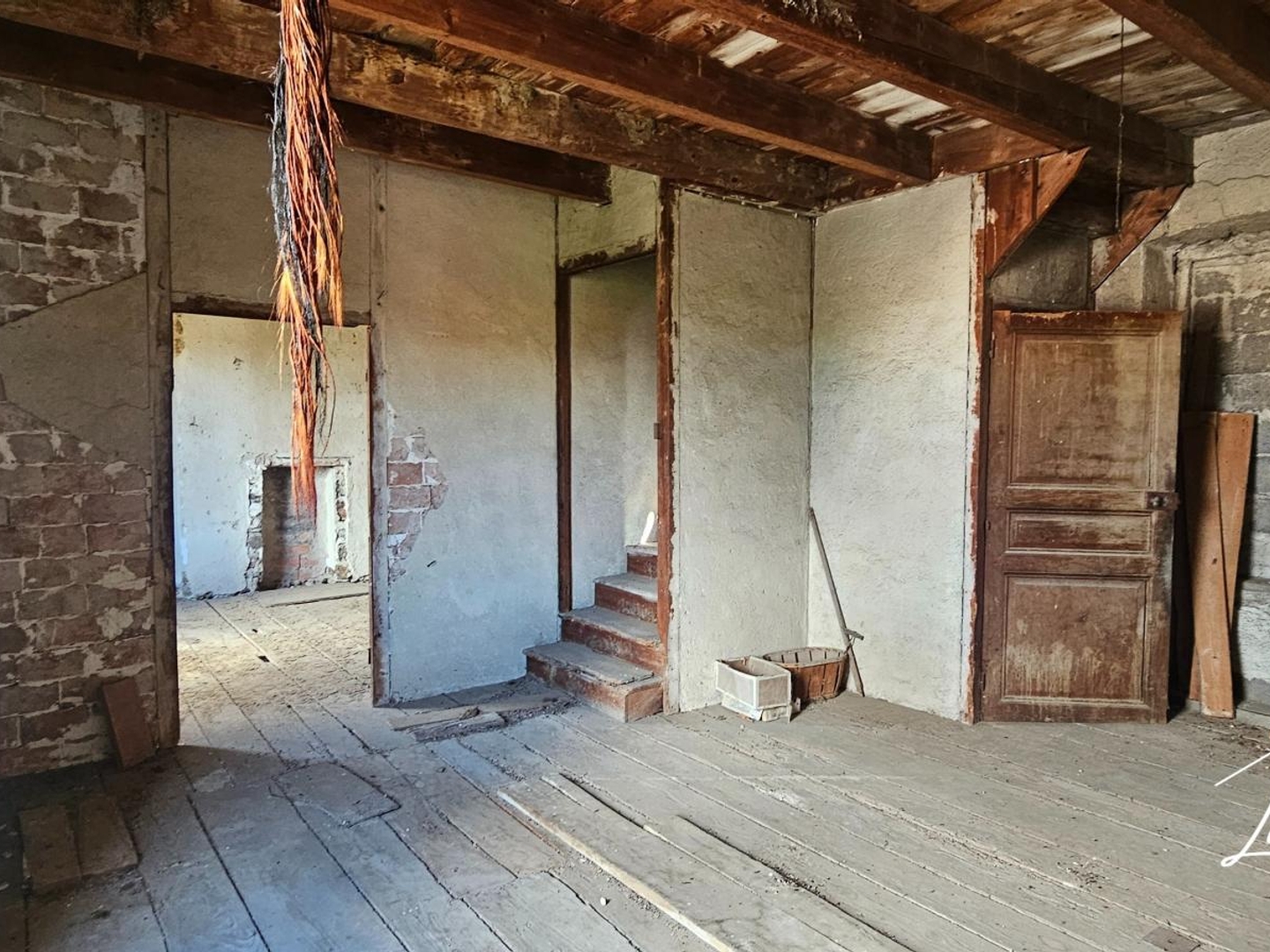 Immeuble à vendre - 6 pièces - 120m2 - Brenat (63500)