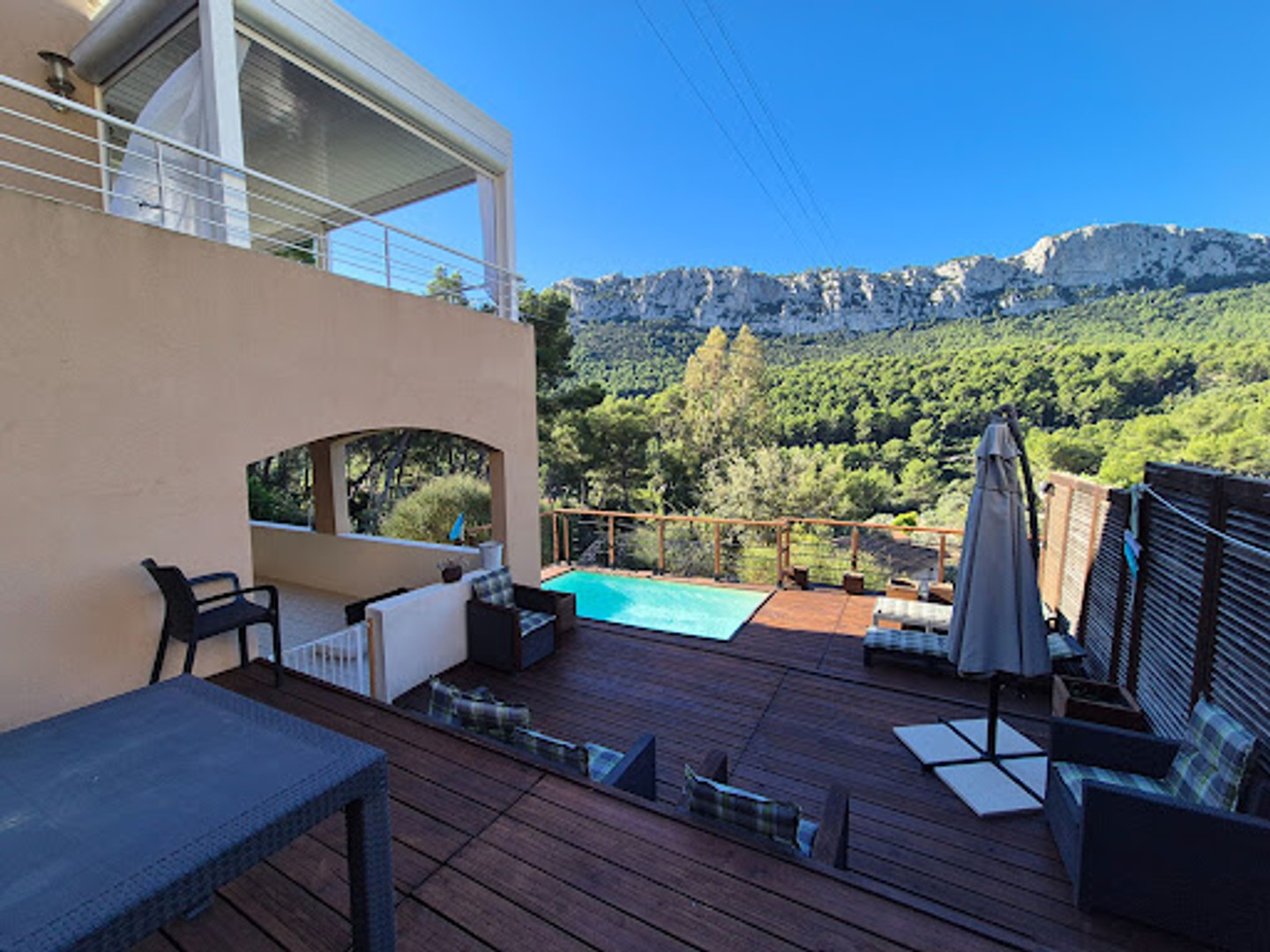 Maison à vendre - 5 pièces - 130m2 - La Valette-Du-Var (83160)