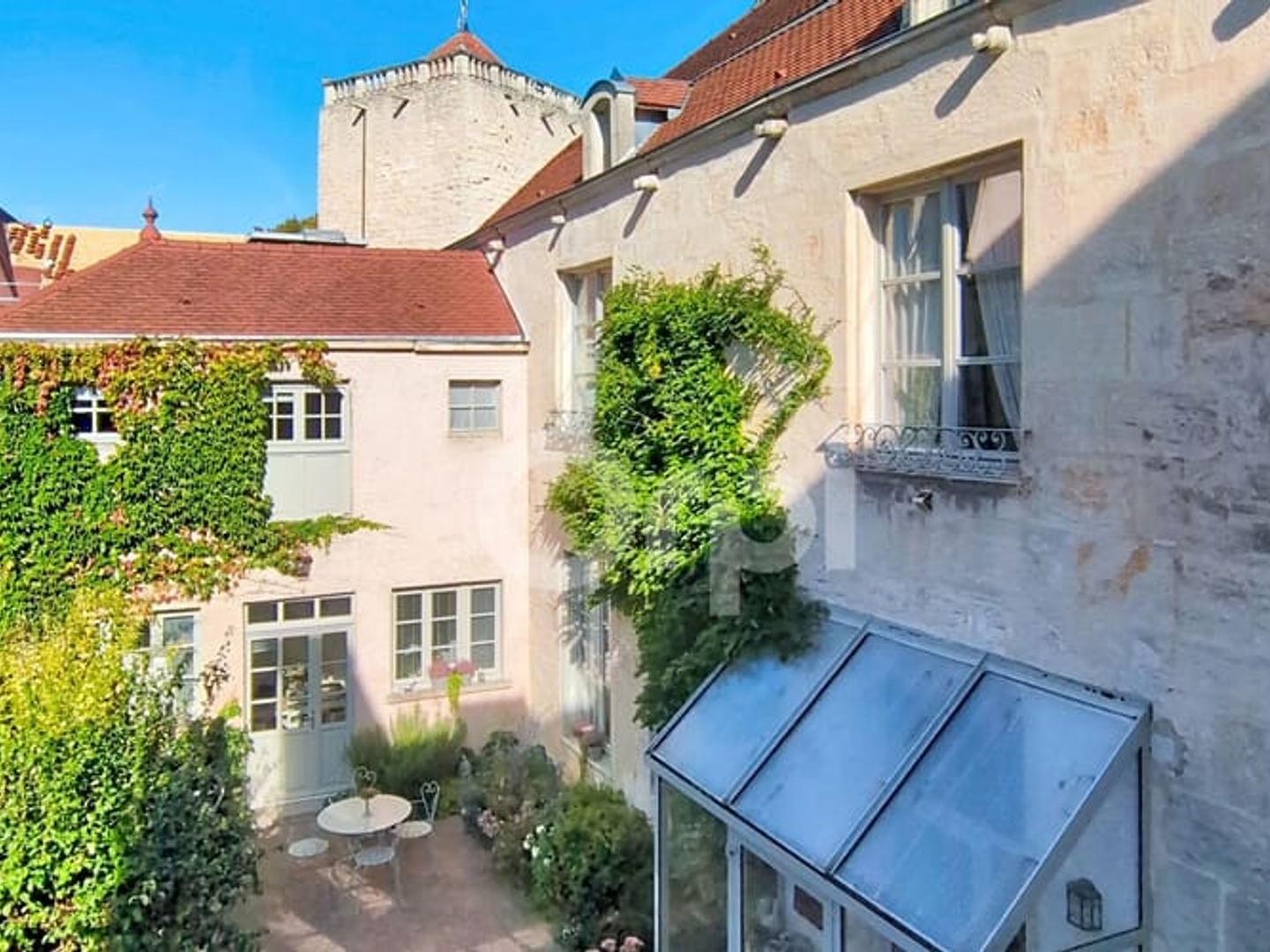Maison à vendre - 10 pièces - 360m2 - Chaumont (52000)
