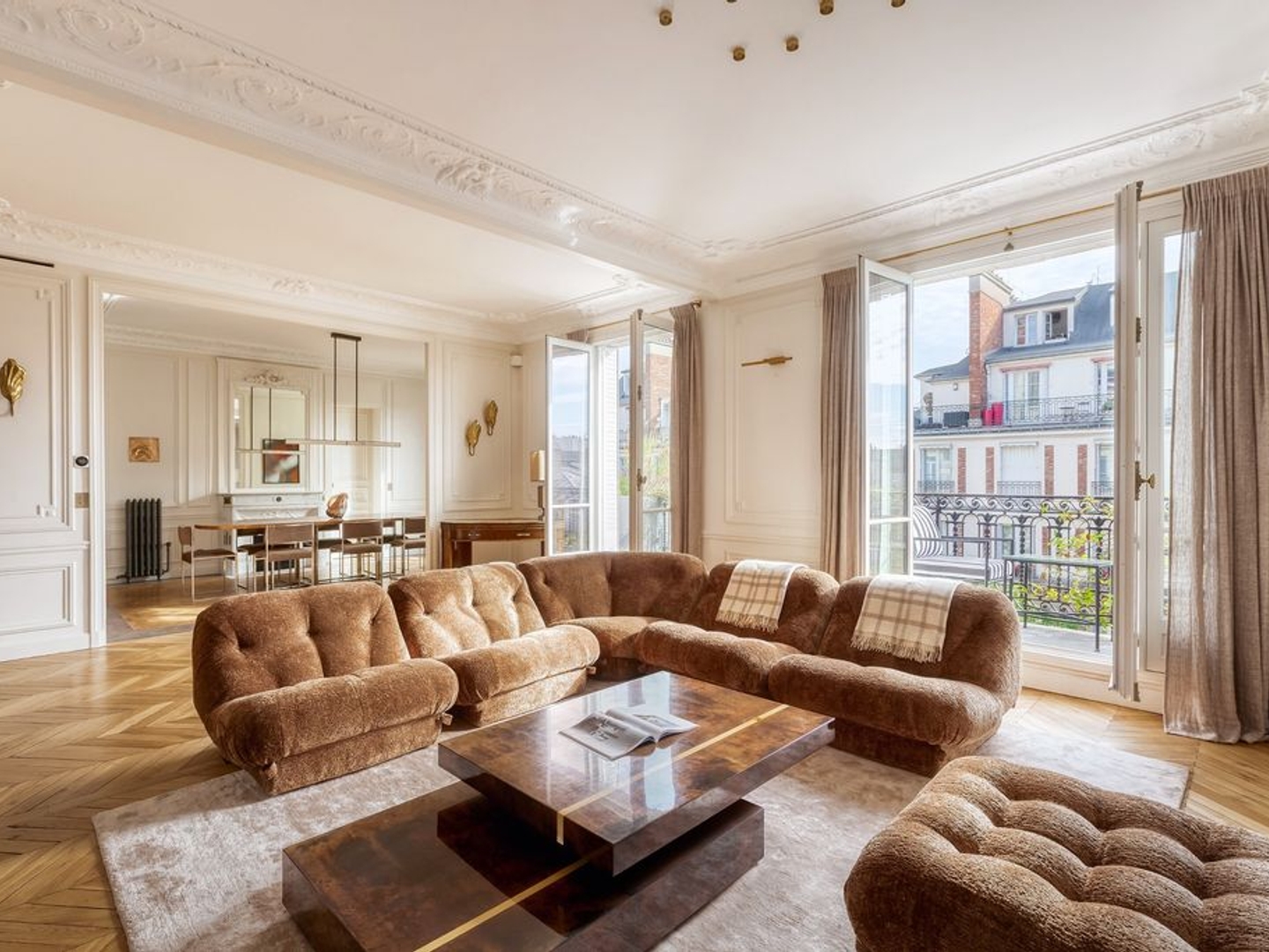 Appartement 6 pièces 208 m²