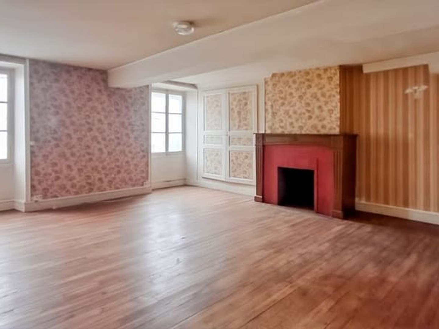 Maison 9 pièces 260 m²