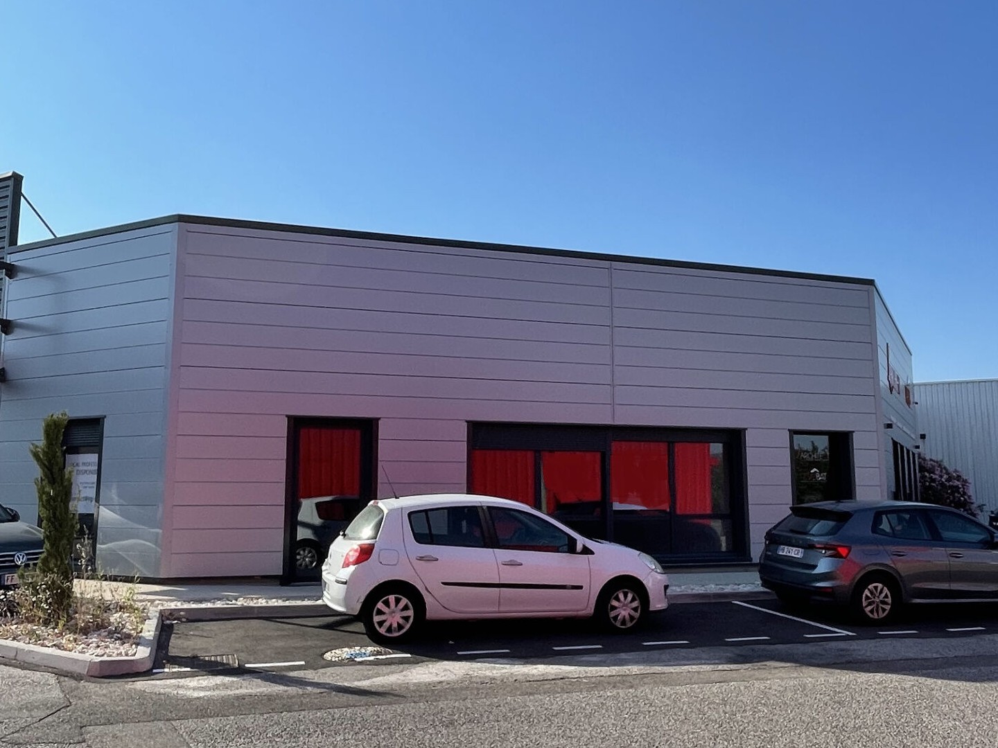 Commerce 110 m²