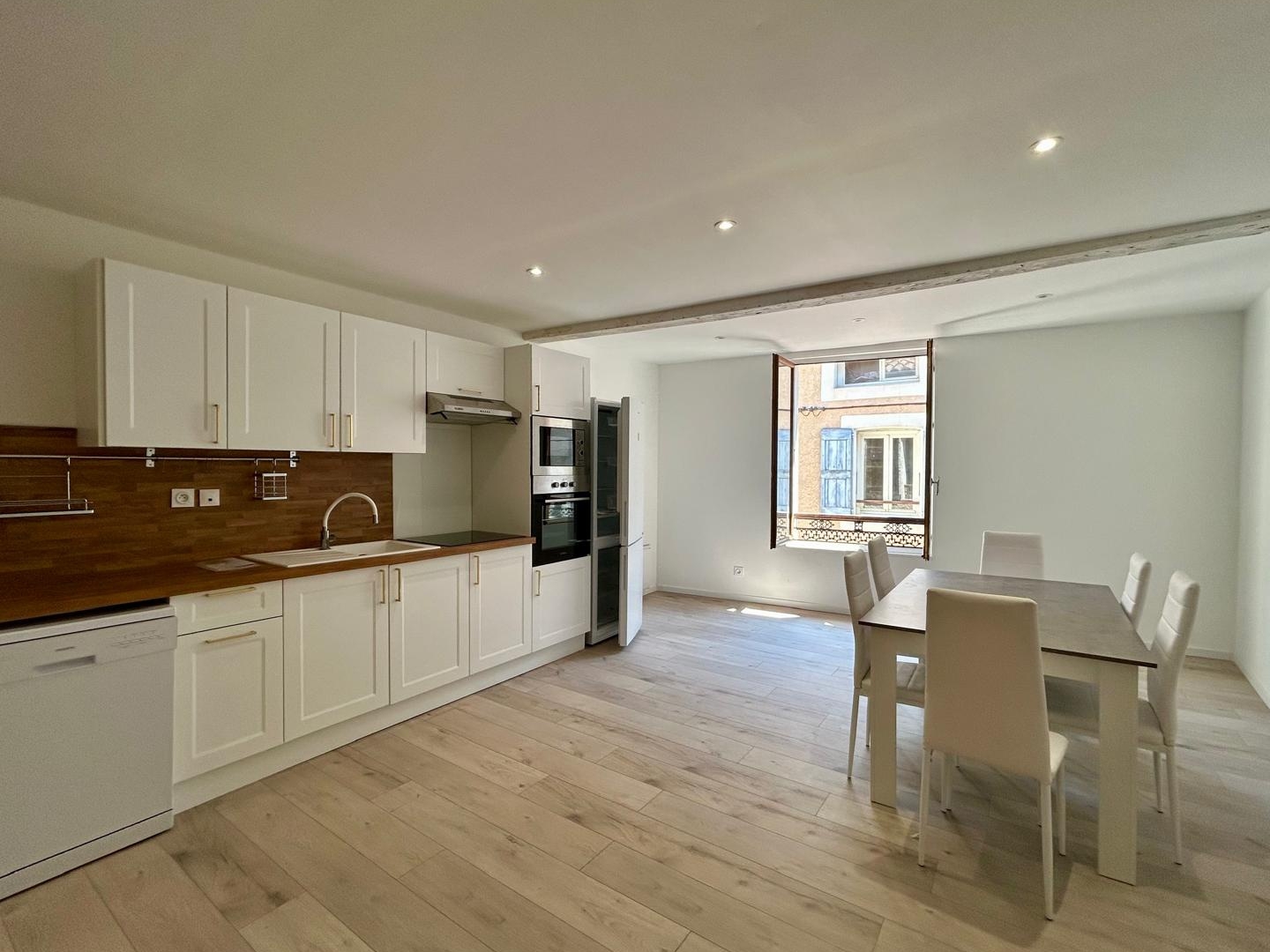 Immeuble à vendre - 8 pièces - 320m2 - Volonne (04290)