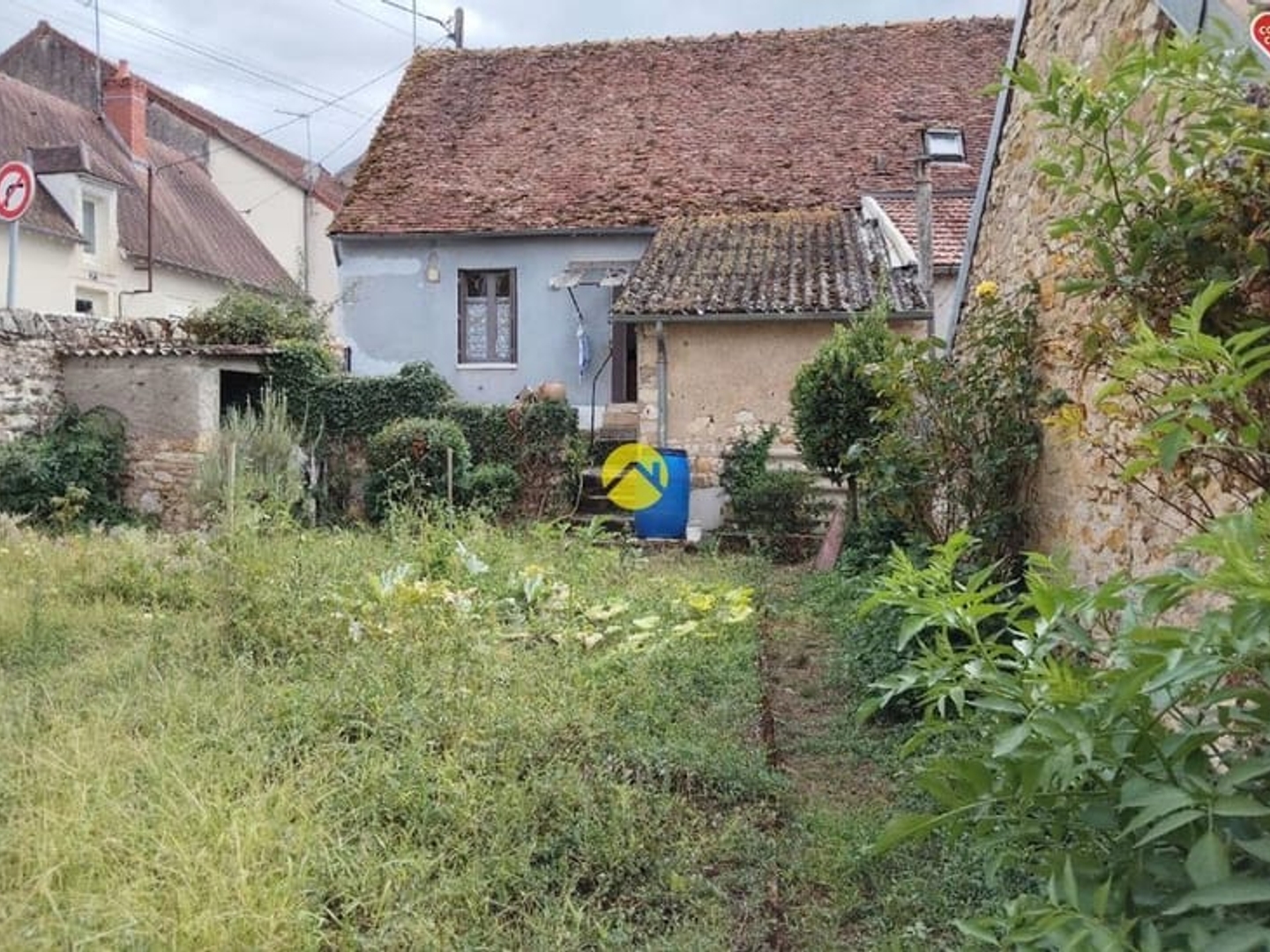 Maison à vendre - 3 pièces - 55m2 - Saint-Amand-Montrond (18200)
