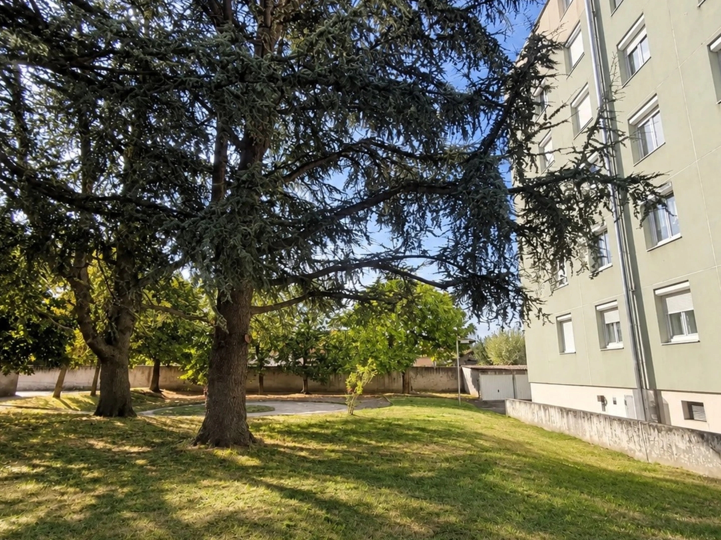 Appartement à vendre - 3 pièces - 65m2 - Villefranche-Sur-... (69400)