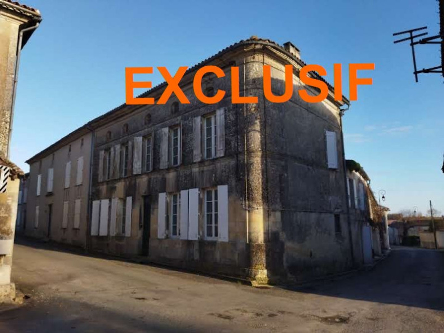 Maison 14 pièces 185 m²