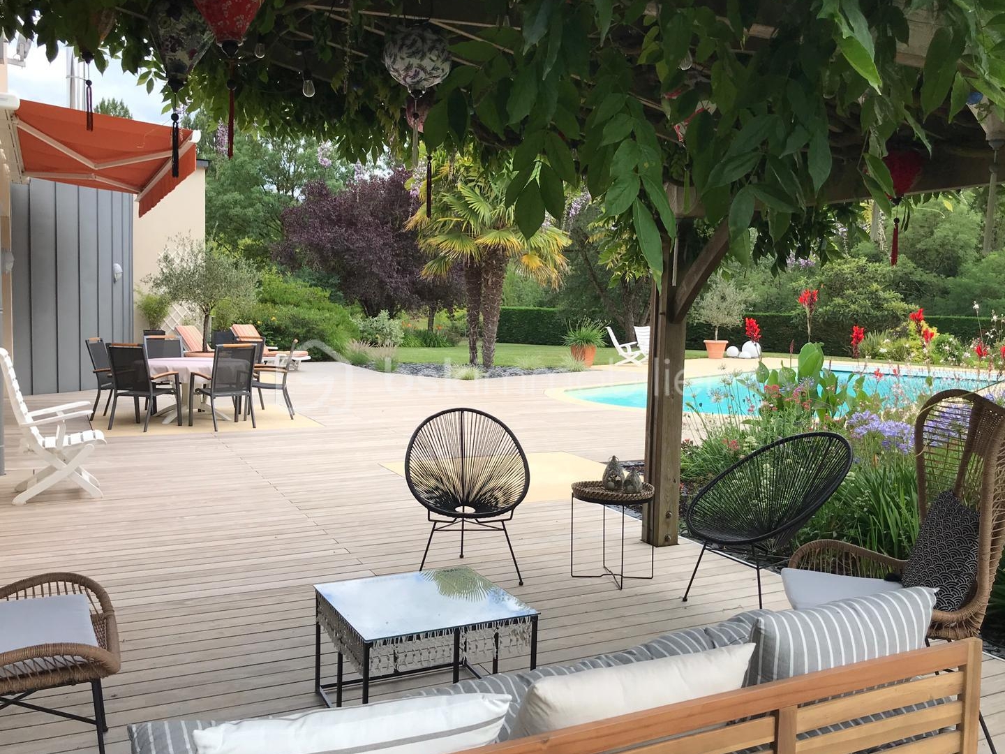 Maison 7 pièces 233 m²