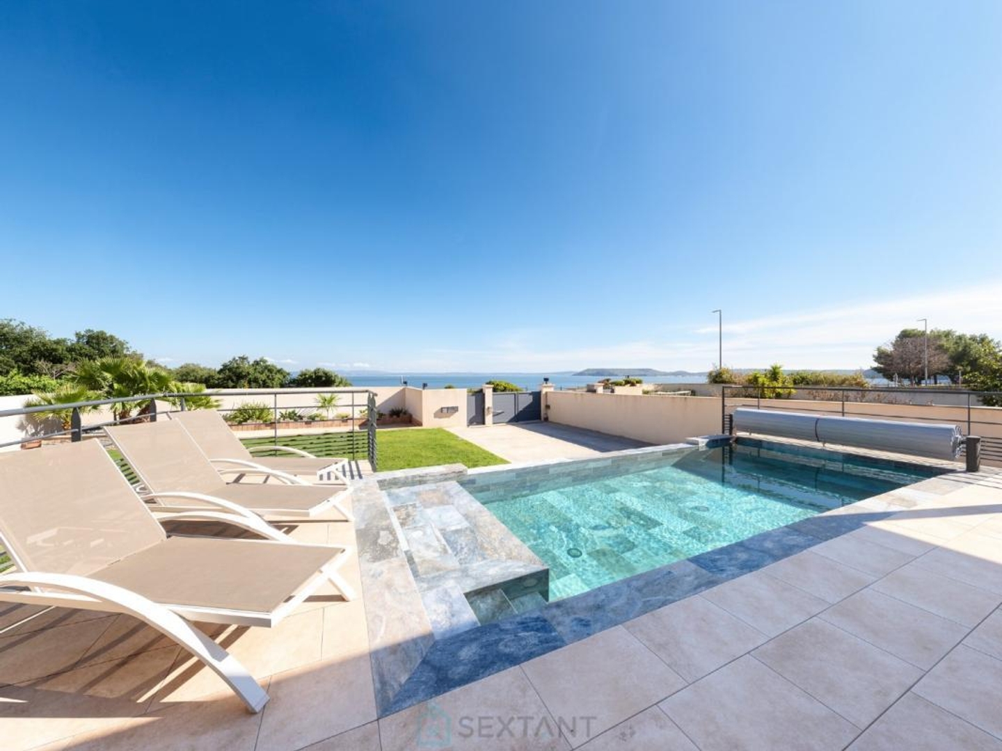 Maison à vendre - 7 pièces - 200m2 - Istres (13800)