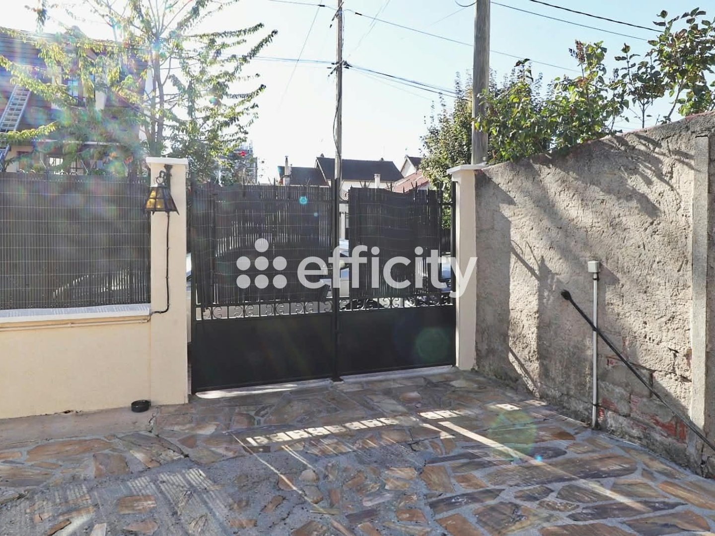 Maison à vendre - 5 pièces - 115m2 - Les Pavillons-Sou... (93320)