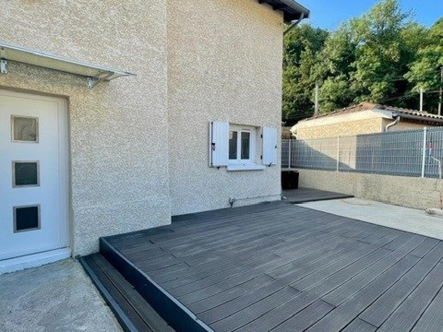 Maison à vendre - 4 pièces - 71m2 - Saint-Romain-En-Gal (69560)