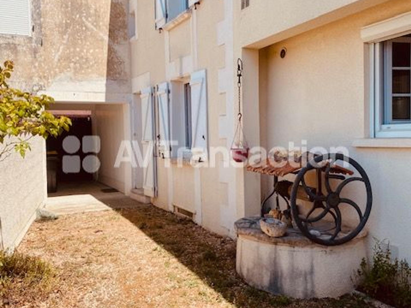 Maison à vendre - 8 pièces - 160m2 - Mansle-Les-Fontaines (16230)
