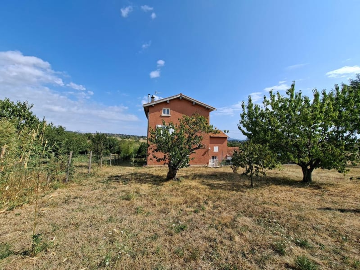Maison à vendre - 6 pièces - 160m2 - Grézieu-La-Varenne (69290)
