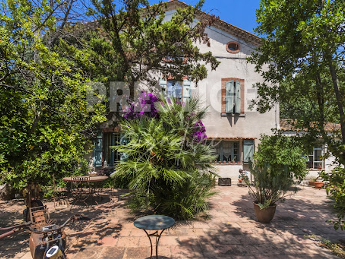 Maison 9 pièces 240 m²