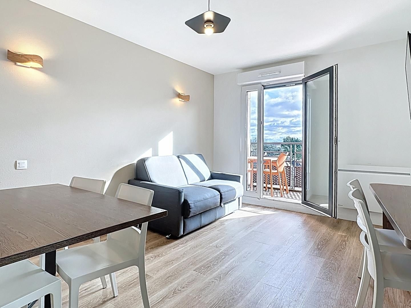 Appartement à vendre - 3 pièces - 59m2 - Saint-Cyr-L'école (78210)