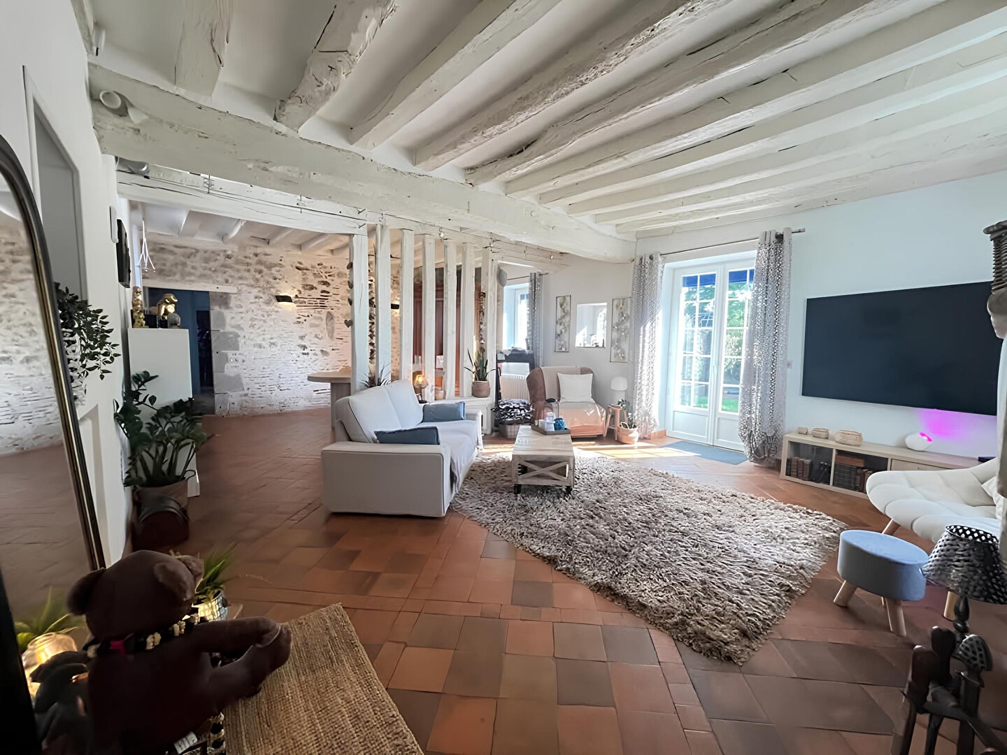 Maison Saint Denis De L Hotel 5 pièces 144m²