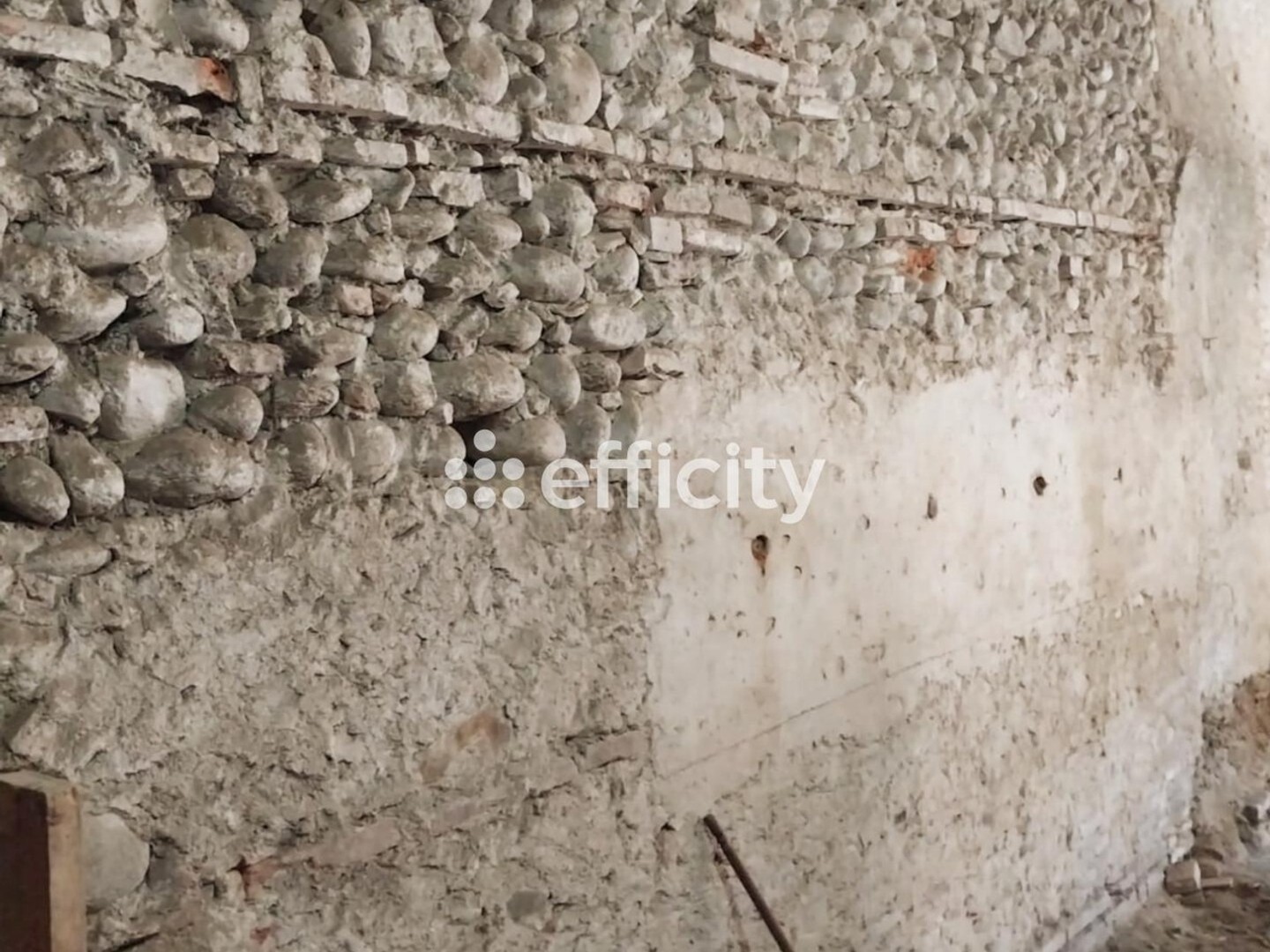 Maison 2 pièces 180 m²