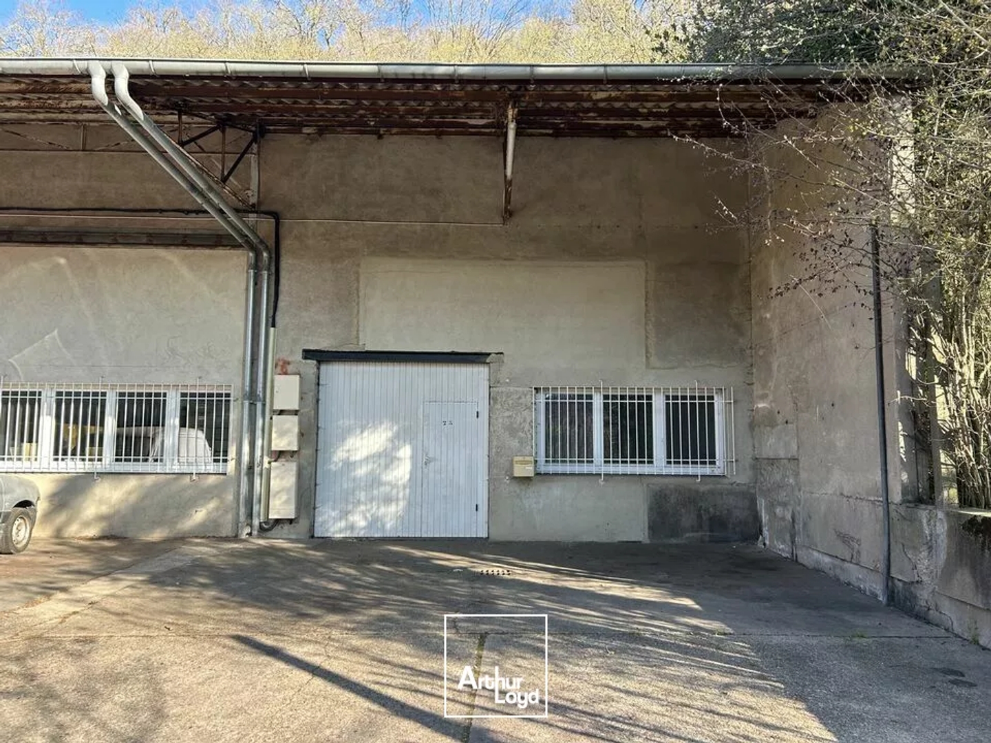 LOCAL D'ACTIVITE - ENTREPOT à VENDRE de 538 m²