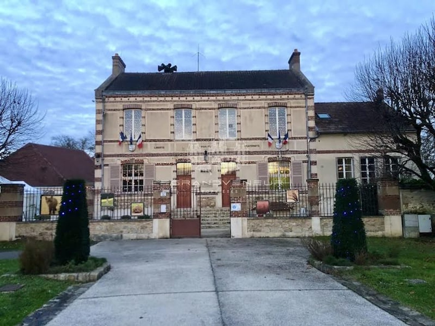 Terrain à bâtir 580 m²