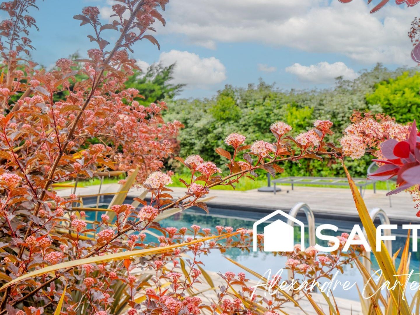 Maison 4 chambres, grand garage, piscine