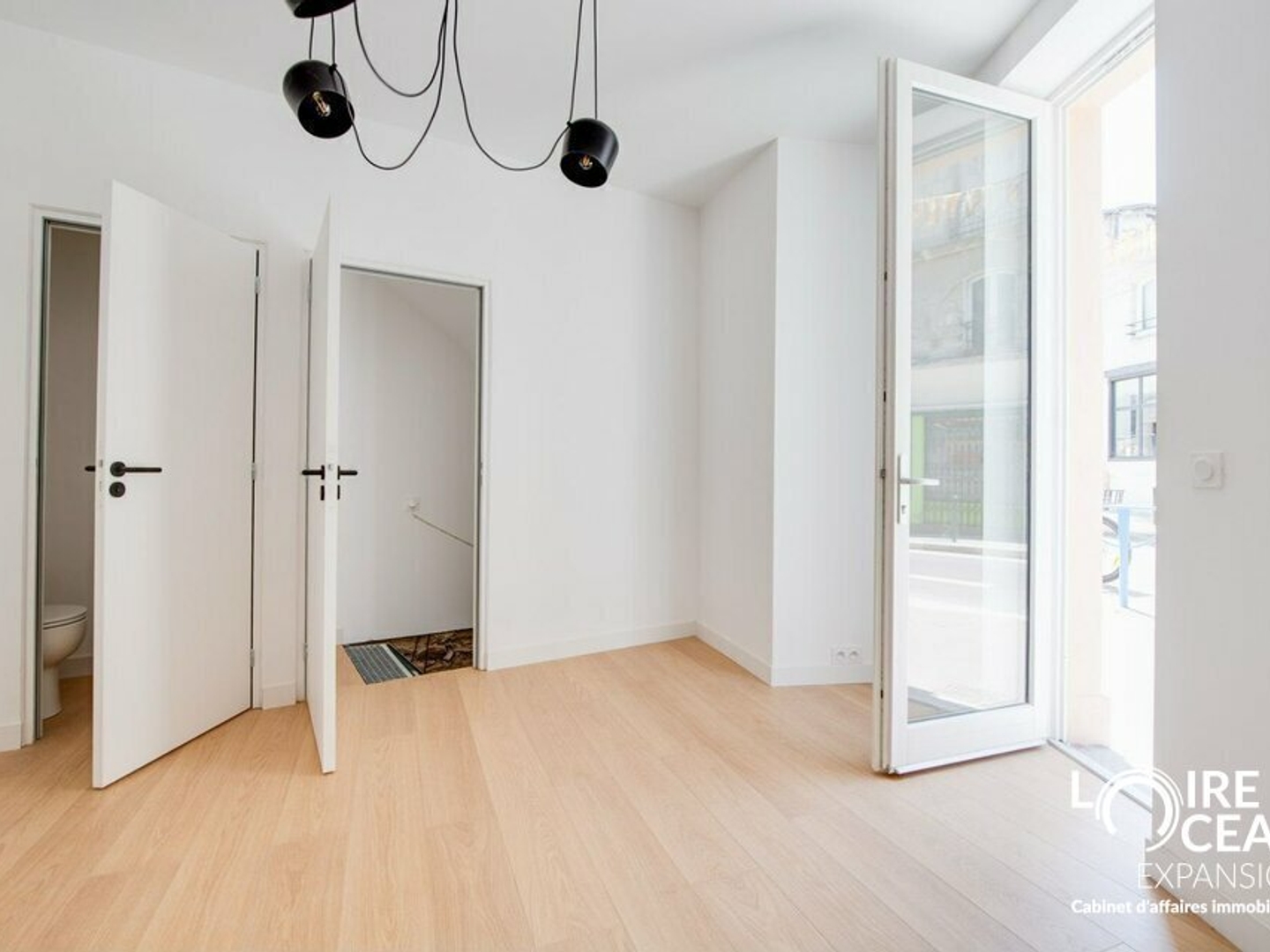 LOCAL COMMERCIAL A VENDRE