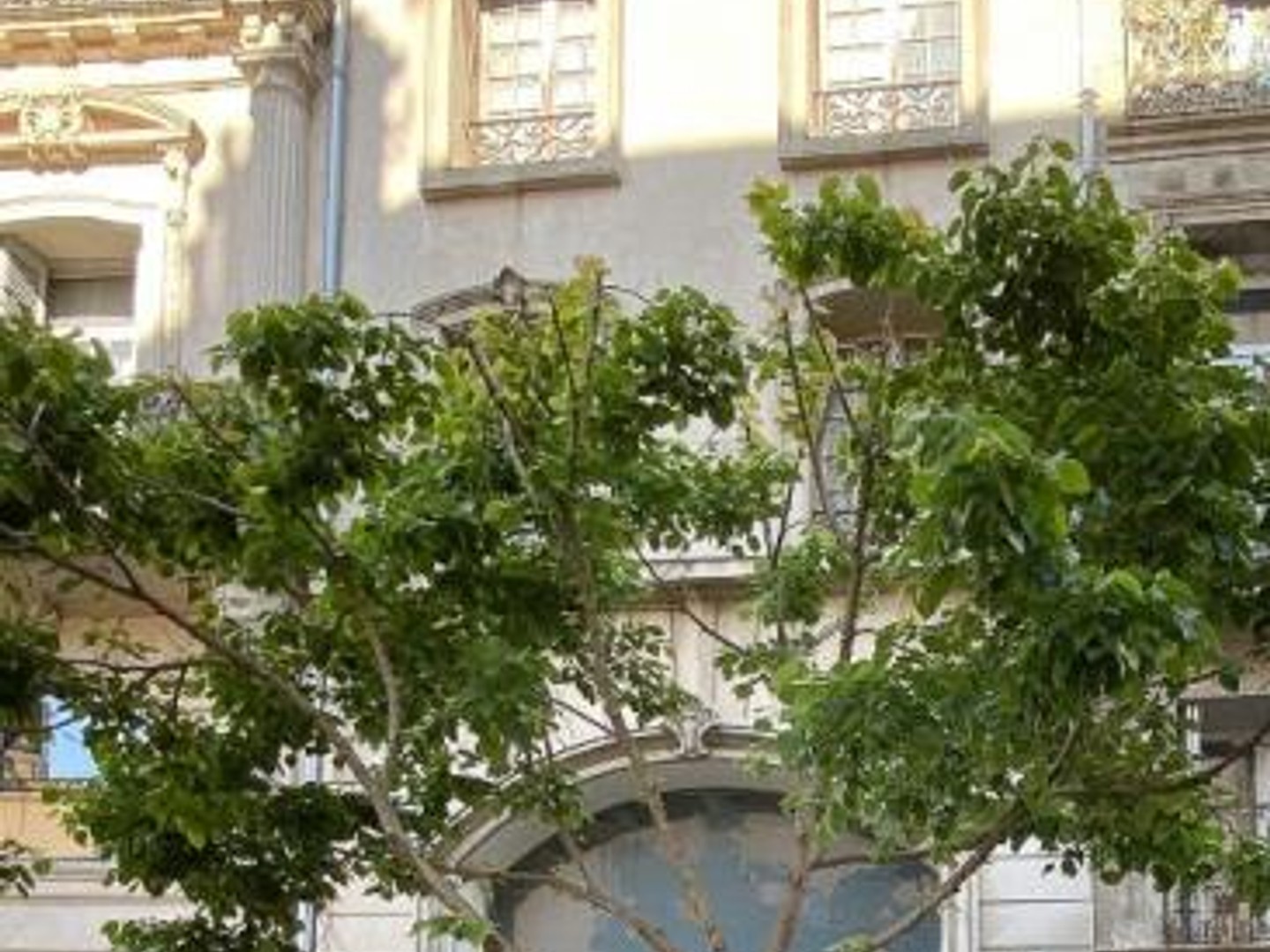 Immeuble de rapport à fort potentiel - Hypercentre de Béziers - 500 m² sur 5 niveaux