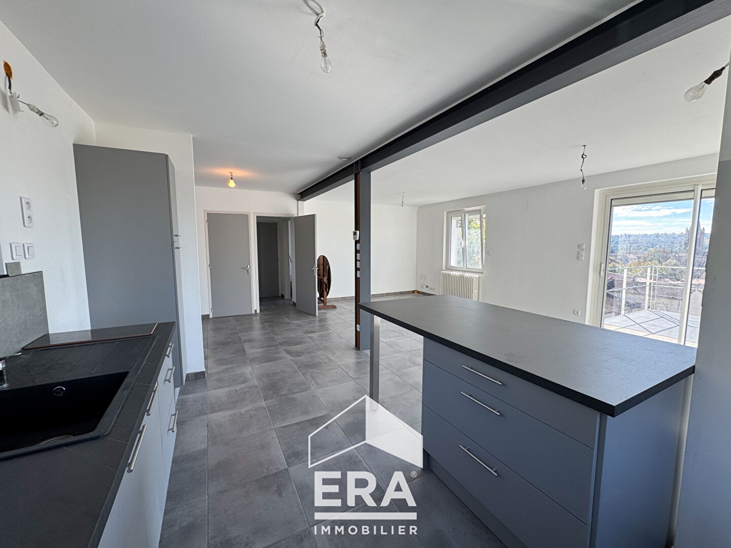 Maison à vendre - 3 pièces - 92m2 - Carmaux (81400)