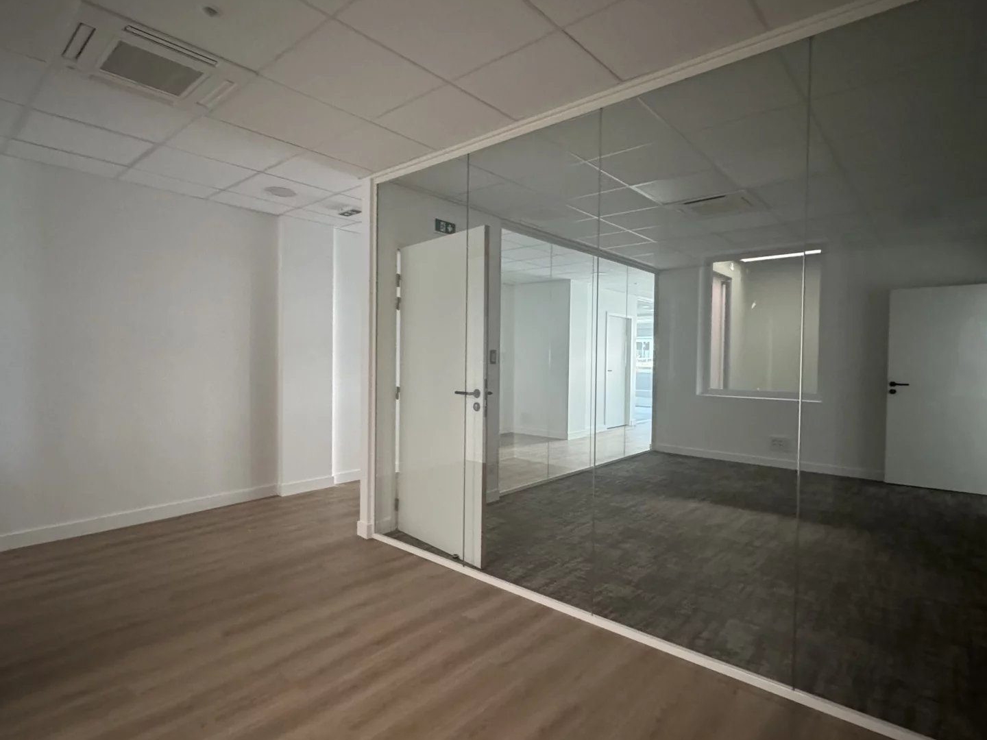 Bureaux à vendre - 182m2 - Argonay (74370)